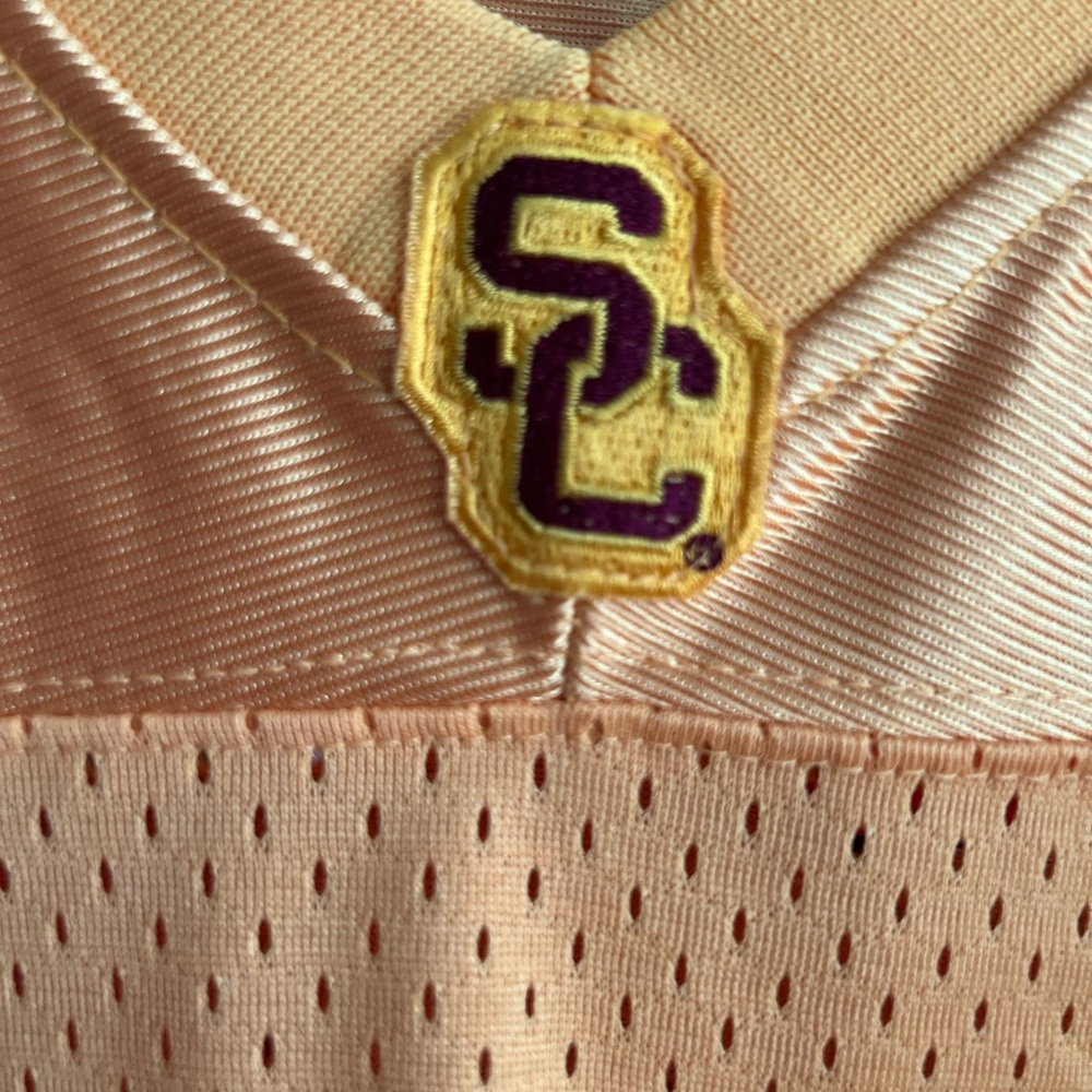 NWT men’s USC football jersey - gold and cardinal #11 - Picture 4 of 6